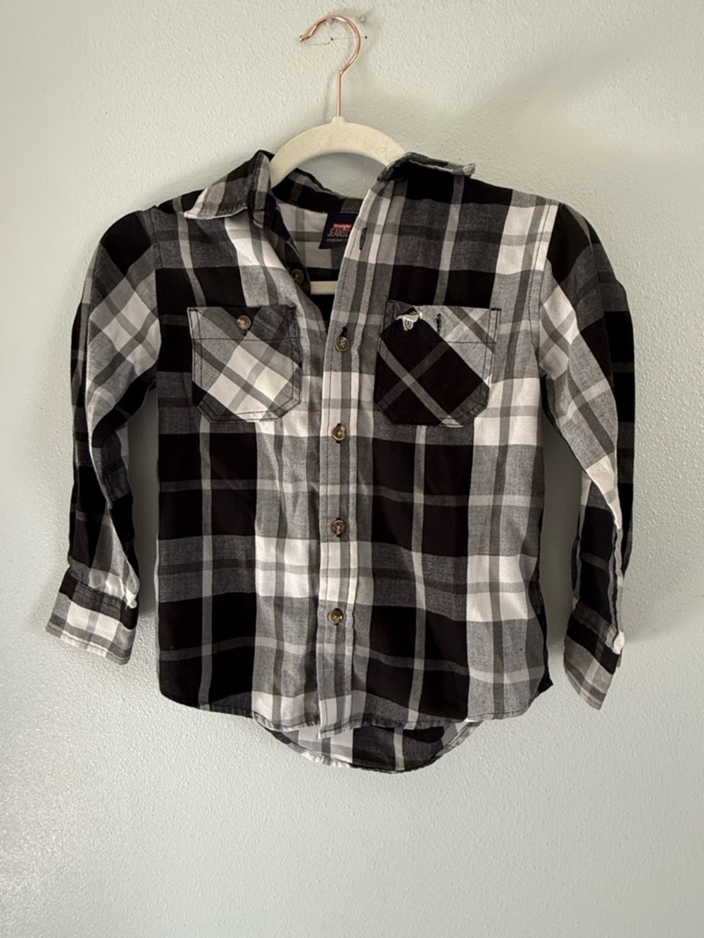 Wrangler Boys Black & White Plaid Button-Down Shirt Size S 6/7